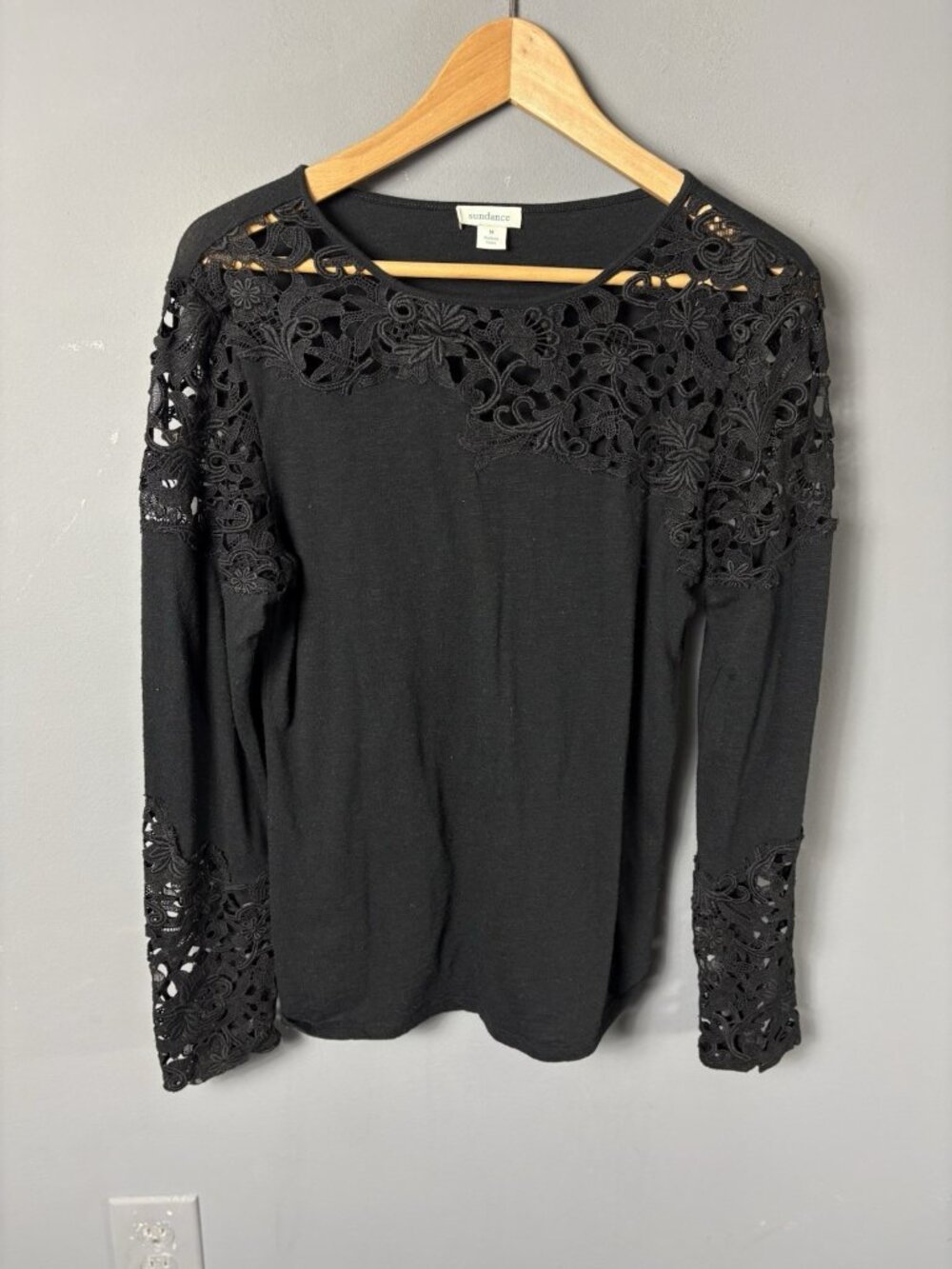 SUNDANCE Womens M Black Lace Cutout Long Sleeve T-Shirt Top